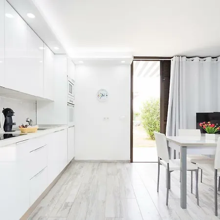 241 Quiet With Terrace Lejlighed