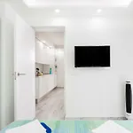241 Quiet With Terrace *